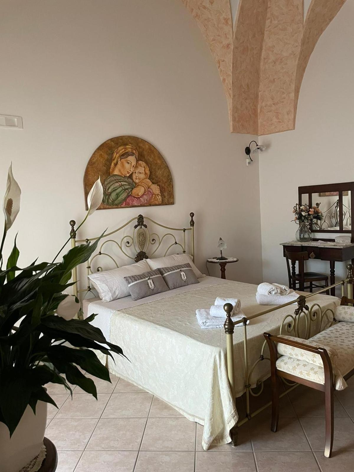 Donna Concetta Casa Vacanze Felline Номер фото